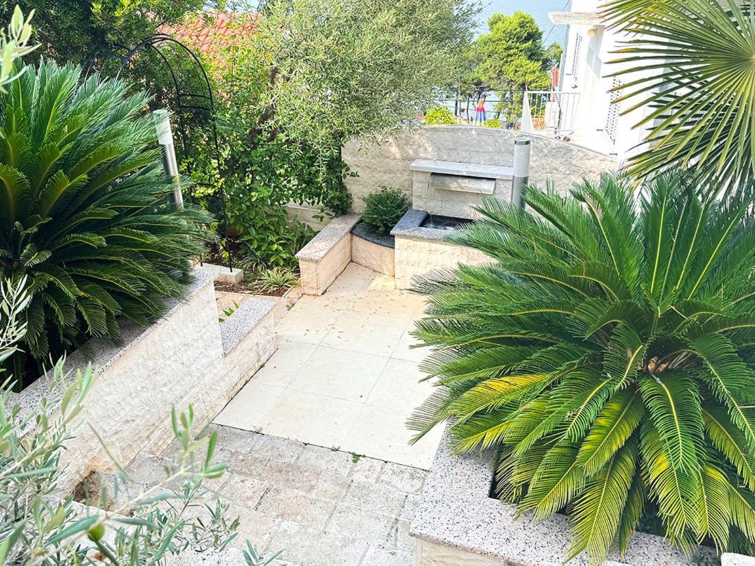 Antonio Apartments Trogir Buitenkant foto